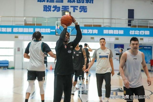 开云体育-完整阵容要来了！北京裁掉贝利 正式注册新外援阿隆德斯·威廉姆斯